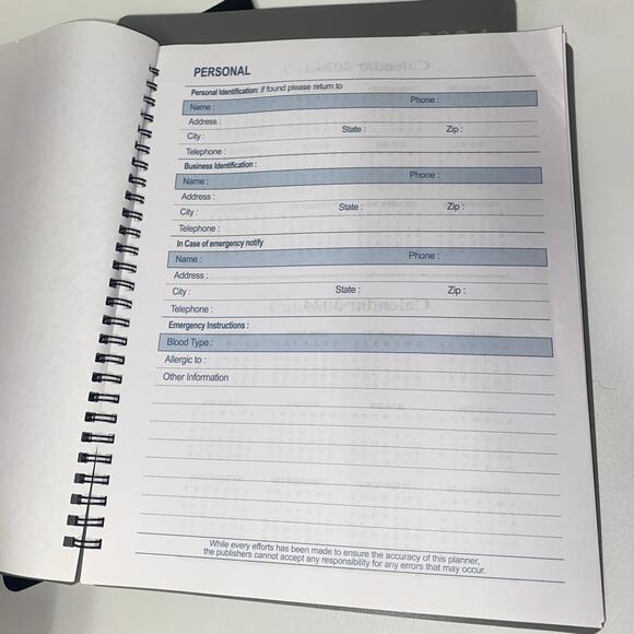 New Signature Series Set of 4 2024 Dated Weekly Monthly Planners - Picture 4 of 10